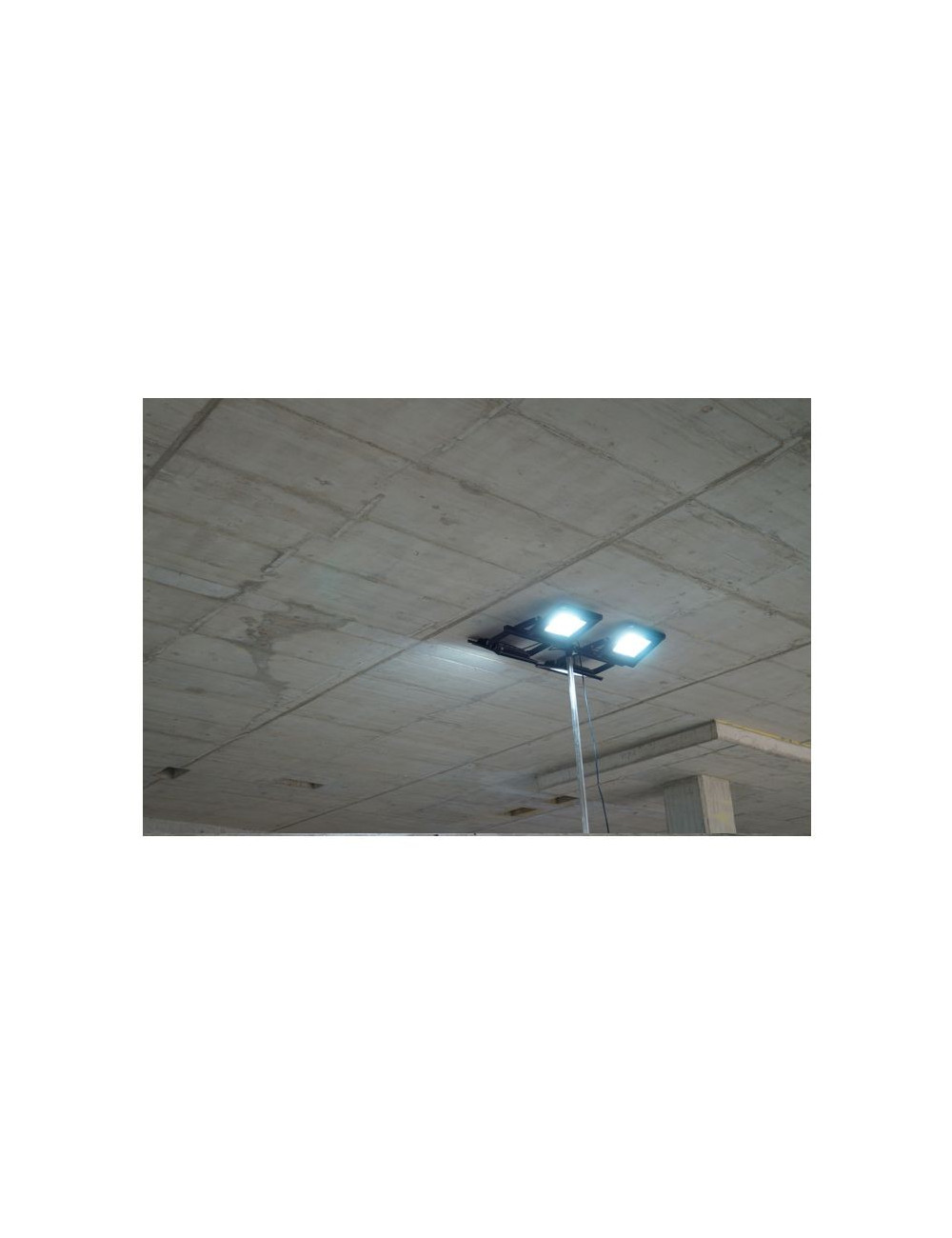 Maszt oświetleniowy LM2x150AW